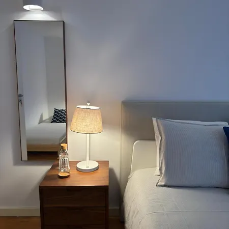 Quarto Premium Centro - Com Wc Partilhado Lissabon
